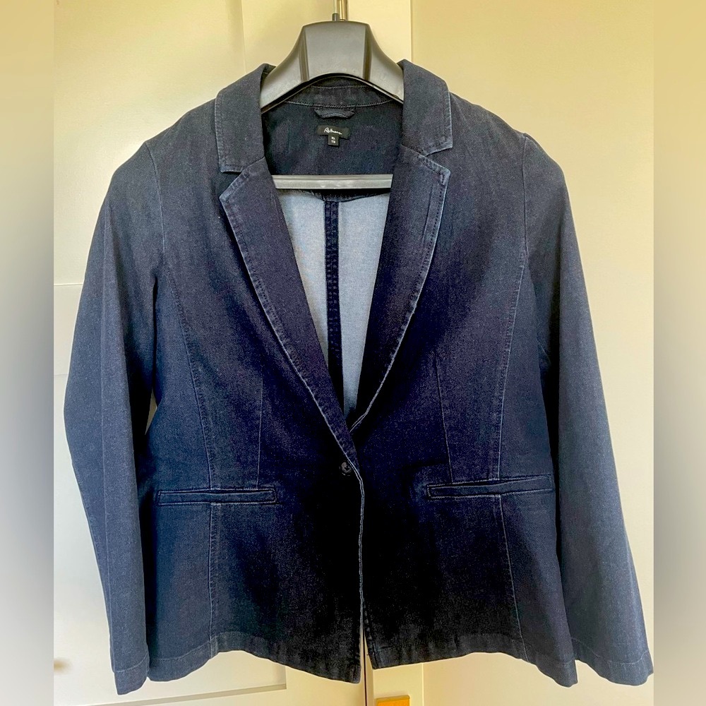 Reitmans Navy Blazer